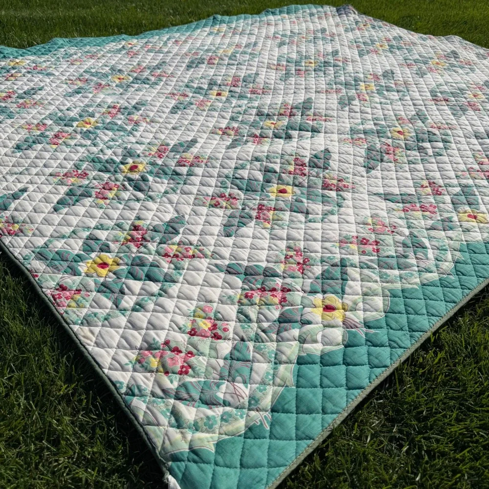 Columbia Ideal Quilting Co Floral Bedspread Teal Pink Yellow Quilted 80x70 B+